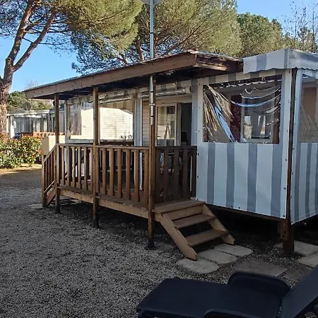 Au Bonheur Des Landes